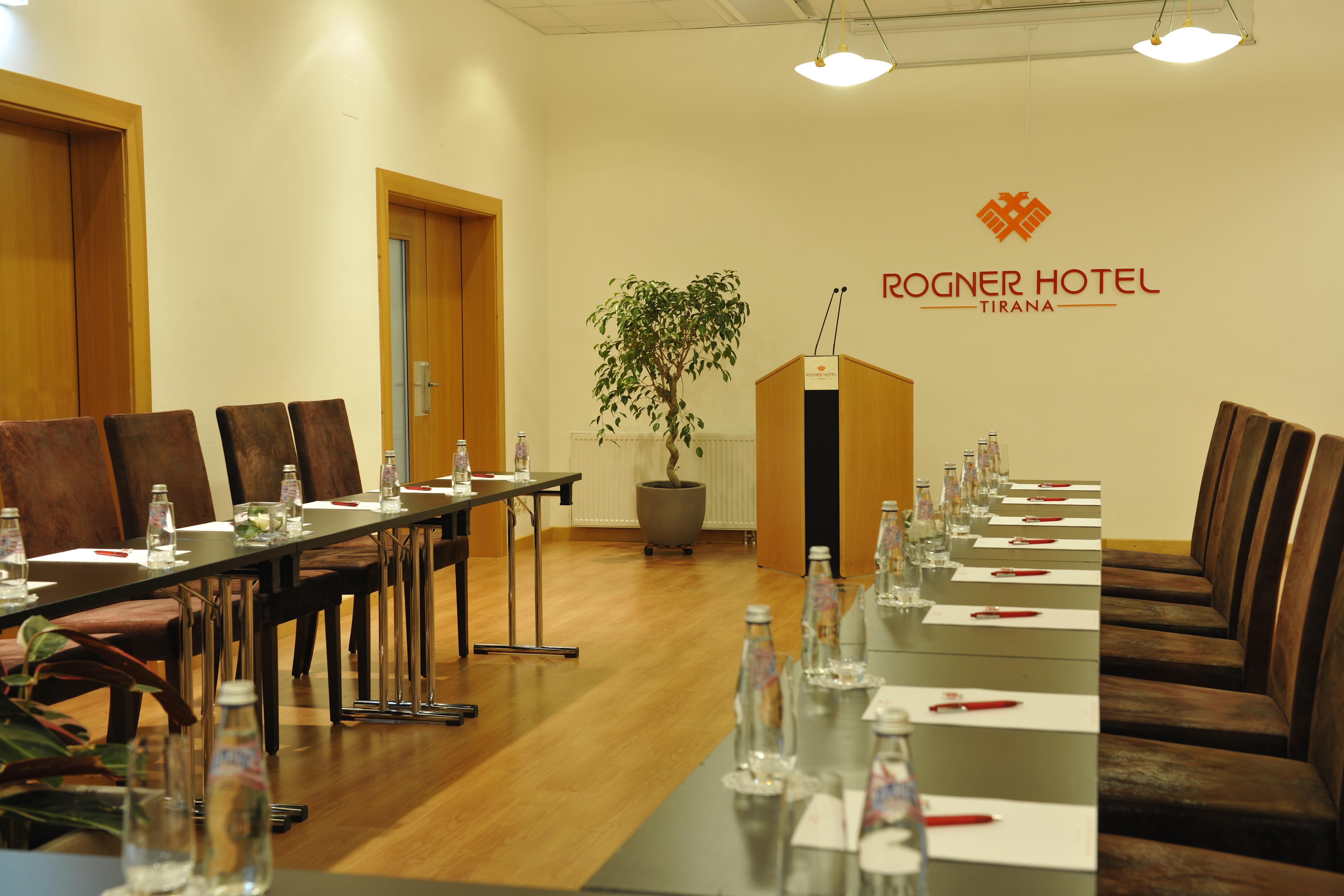 Rogner Hotel Tirana Bagian luar foto